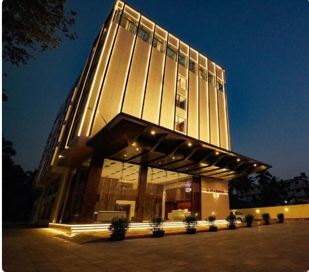 UVA Manish Business Hotel, Kundapura - 2